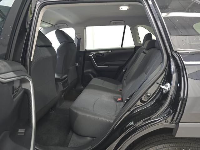 2025 Toyota RAV4 LE AWD