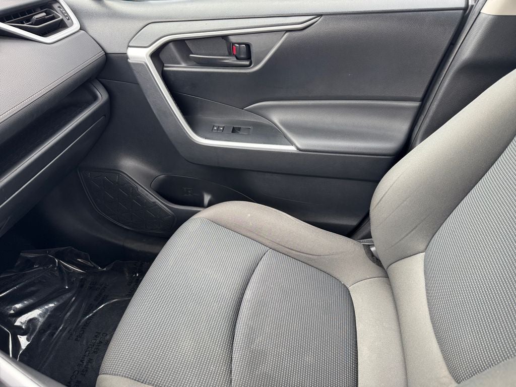 2023 Toyota RAV4 LE AWD
