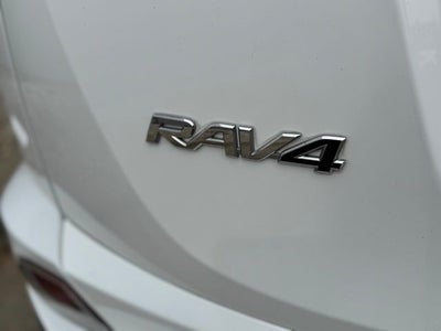 2018 Toyota RAV4 SE AWD