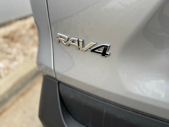 2019 Toyota RAV4 Hybrid LE AWD