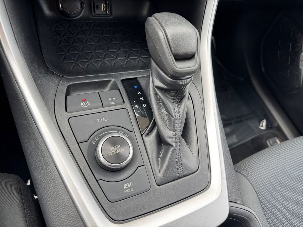 2019 Toyota RAV4 Hybrid LE AWD