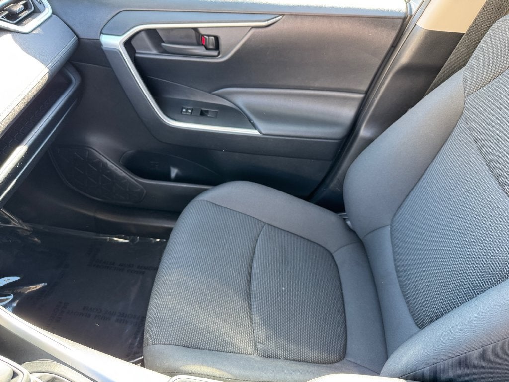 2019 Toyota RAV4 Hybrid LE AWD