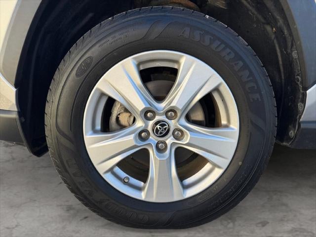 2019 Toyota RAV4 Hybrid LE AWD