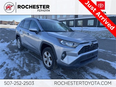2020 Toyota RAV4 XLE AWD