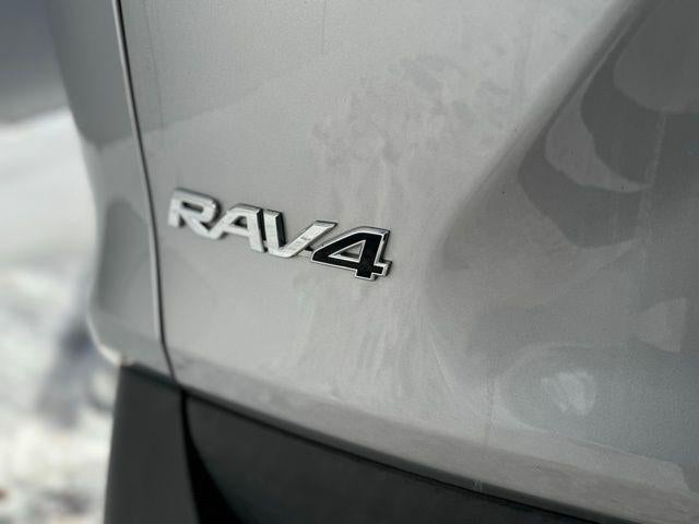 2020 Toyota RAV4 XLE AWD