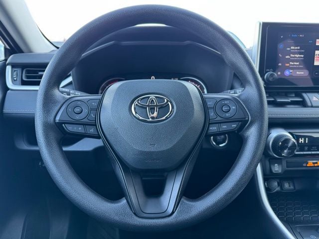 2025 Toyota RAV4 XLE AWD