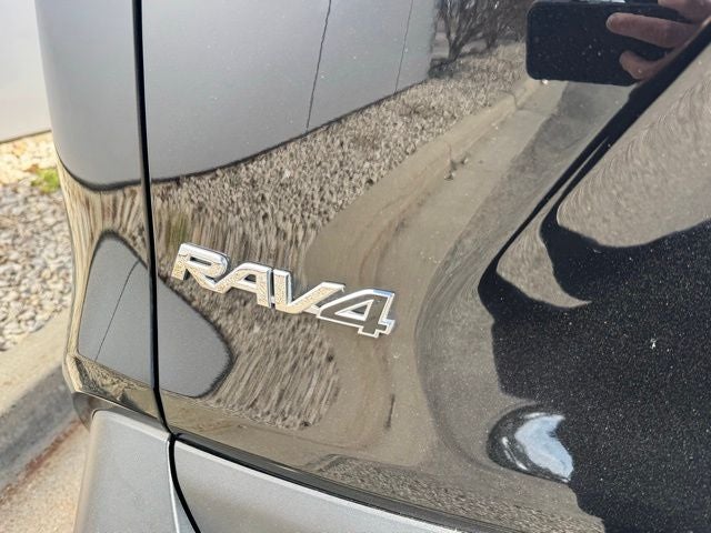 2025 Toyota RAV4 XLE AWD