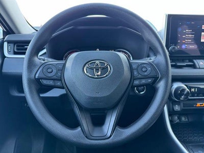 2025 Toyota RAV4 XLE AWD