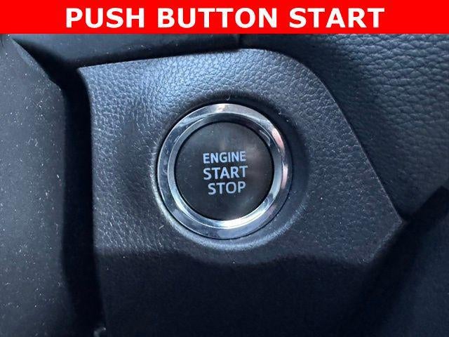 2025 Toyota RAV4 XLE AWD