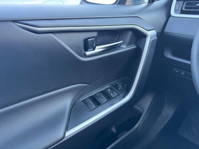 2025 Toyota RAV4 XLE AWD