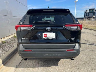 2025 Toyota RAV4 XLE AWD
