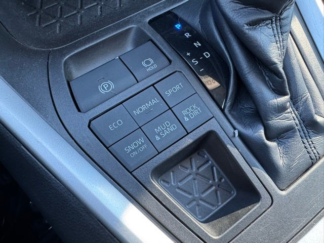 2020 Toyota RAV4 XLE AWD