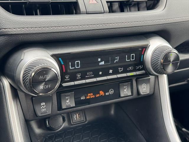 2025 Toyota RAV4 XLE AWD