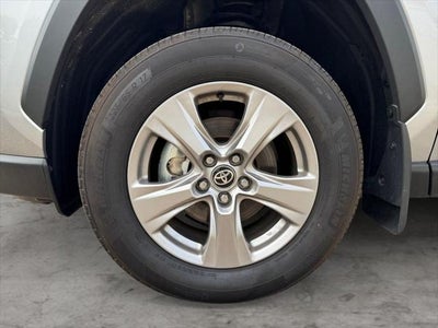 2025 Toyota RAV4 XLE AWD