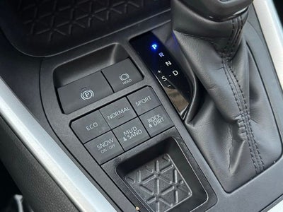 2025 Toyota RAV4 XLE AWD