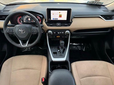 2025 Toyota RAV4 XLE AWD