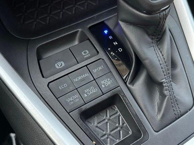 2025 Toyota RAV4 XLE AWD