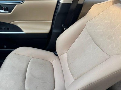 2025 Toyota RAV4 XLE AWD