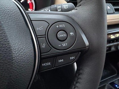2025 Toyota RAV4 XLE AWD