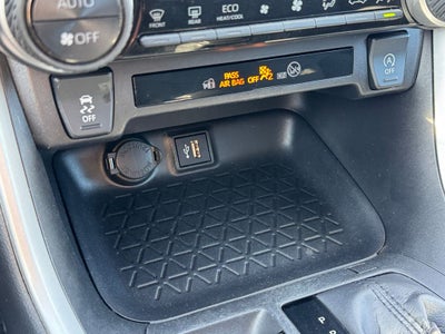 2025 Toyota RAV4 XLE AWD