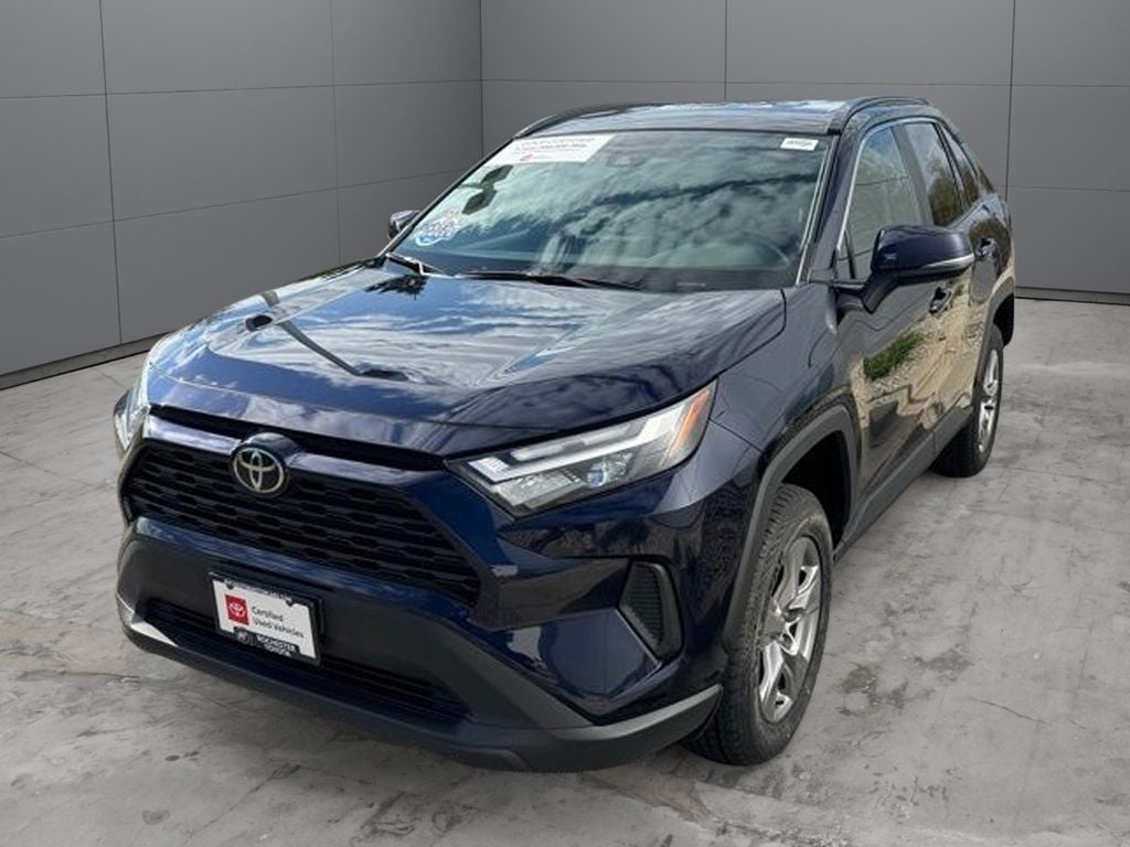 2025 Toyota RAV4 XLE AWD