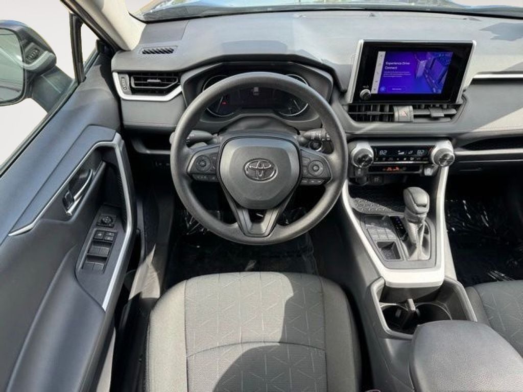 2025 Toyota RAV4 XLE AWD