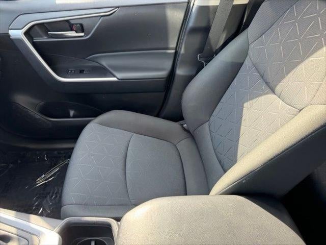 2025 Toyota RAV4 XLE AWD