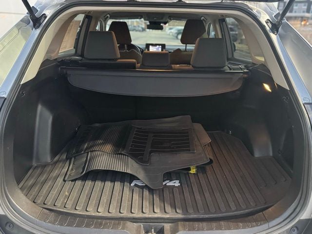 2021 Toyota RAV4 XLE AWD