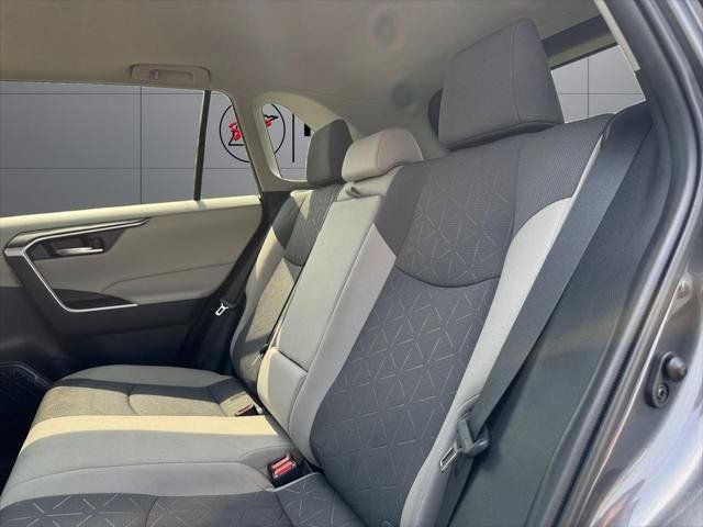 2024 Toyota RAV4 XLE AWD