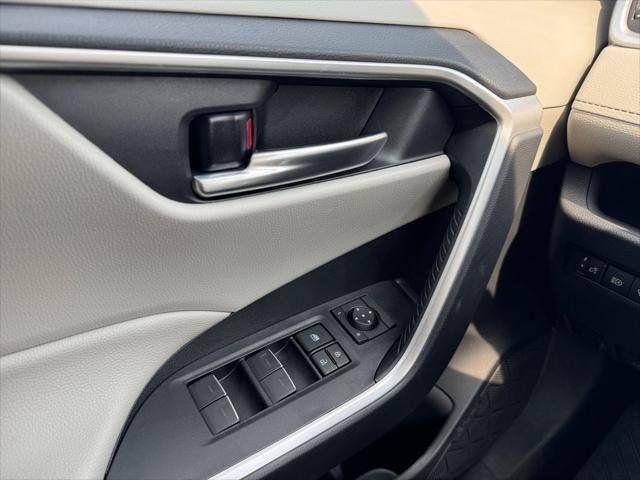 2024 Toyota RAV4 XLE AWD