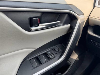 2024 Toyota RAV4 XLE AWD