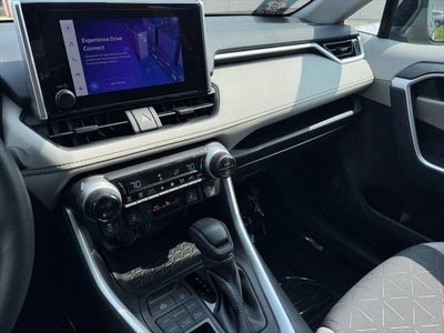 2024 Toyota RAV4 XLE AWD