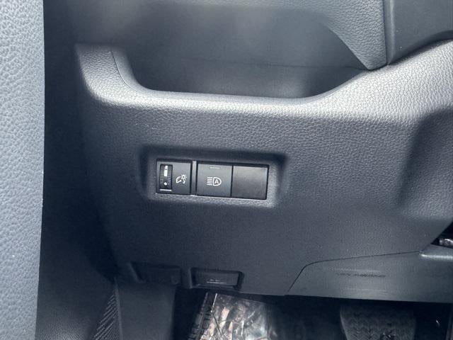 2025 Toyota RAV4 XLE AWD