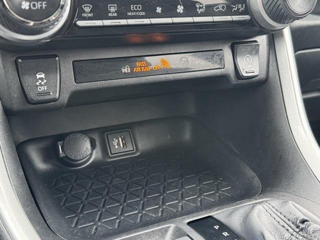 2025 Toyota RAV4 XLE AWD