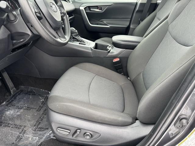 2025 Toyota RAV4 XLE AWD