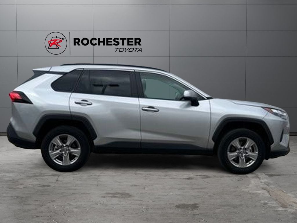 2025 Toyota RAV4 XLE AWD