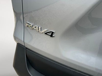 2025 Toyota RAV4 XLE AWD