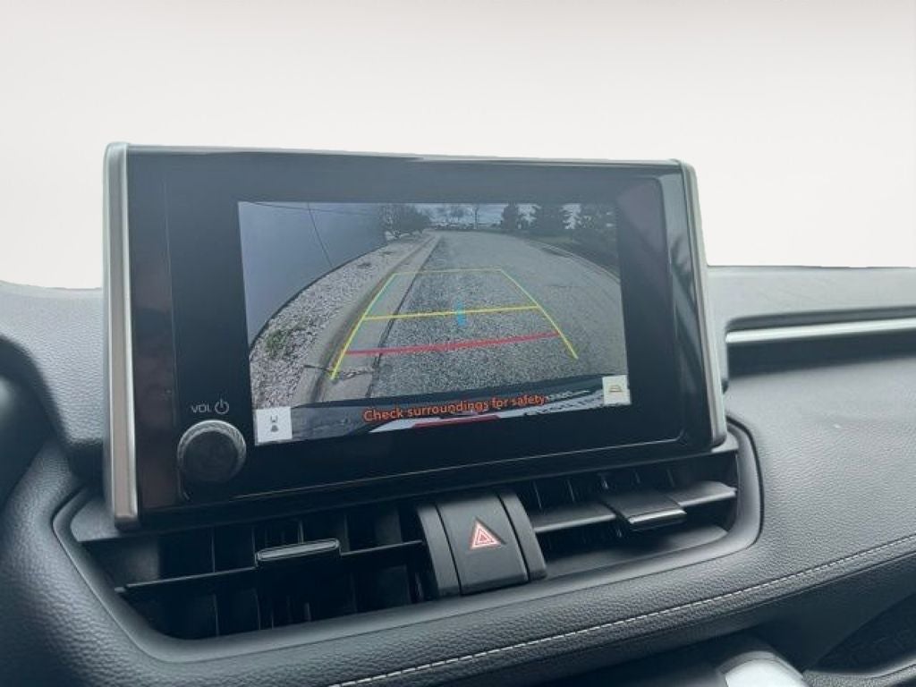 2025 Toyota RAV4 XLE AWD