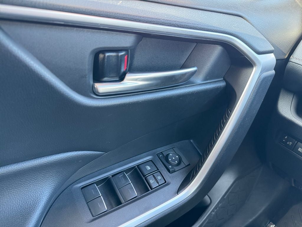 2023 Toyota RAV4 XLE AWD
