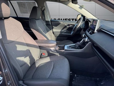 2023 Toyota RAV4 XLE AWD