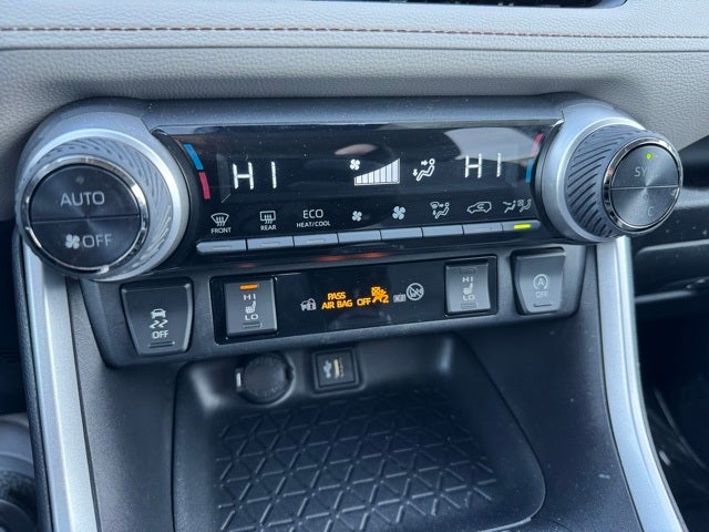 2023 Toyota RAV4 XLE AWD