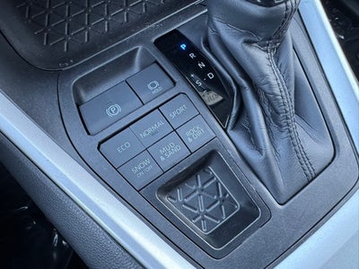 2023 Toyota RAV4 XLE AWD