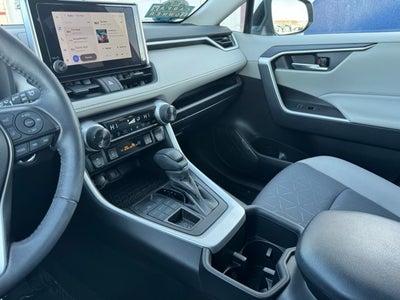 2023 Toyota RAV4 XLE AWD