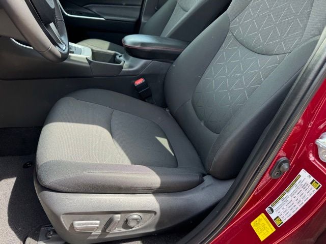 2024 Toyota RAV4 XLE AWD