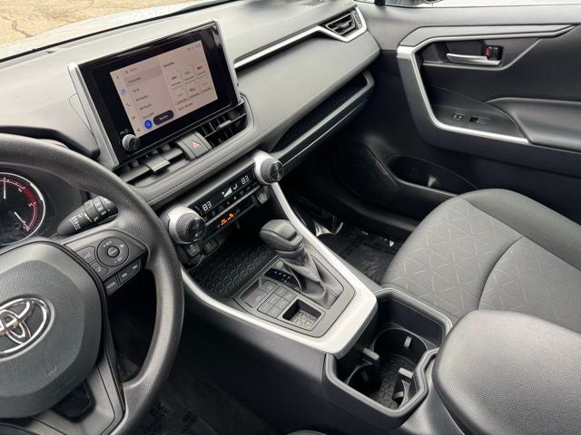 2025 Toyota RAV4 XLE AWD