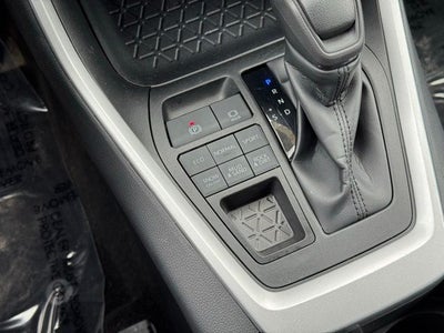 2025 Toyota RAV4 XLE AWD