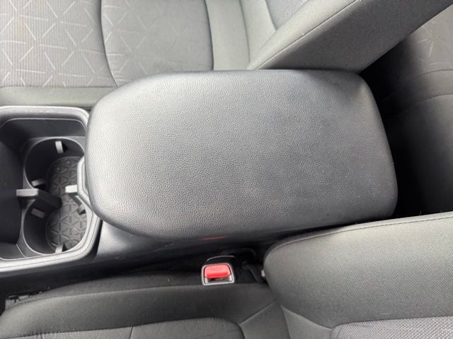 2025 Toyota RAV4 XLE AWD