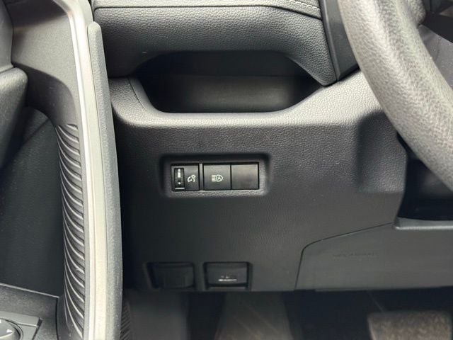 2025 Toyota RAV4 XLE AWD