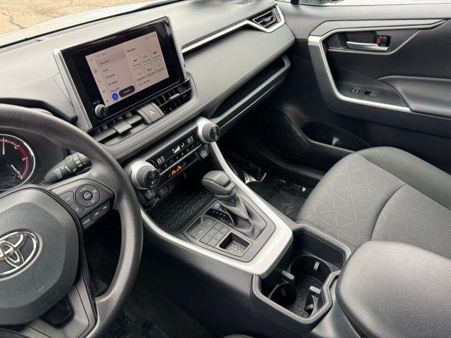 2025 Toyota RAV4 XLE AWD