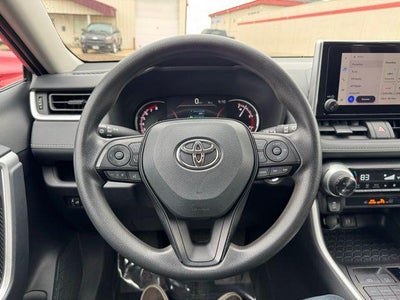 2025 Toyota RAV4 XLE AWD